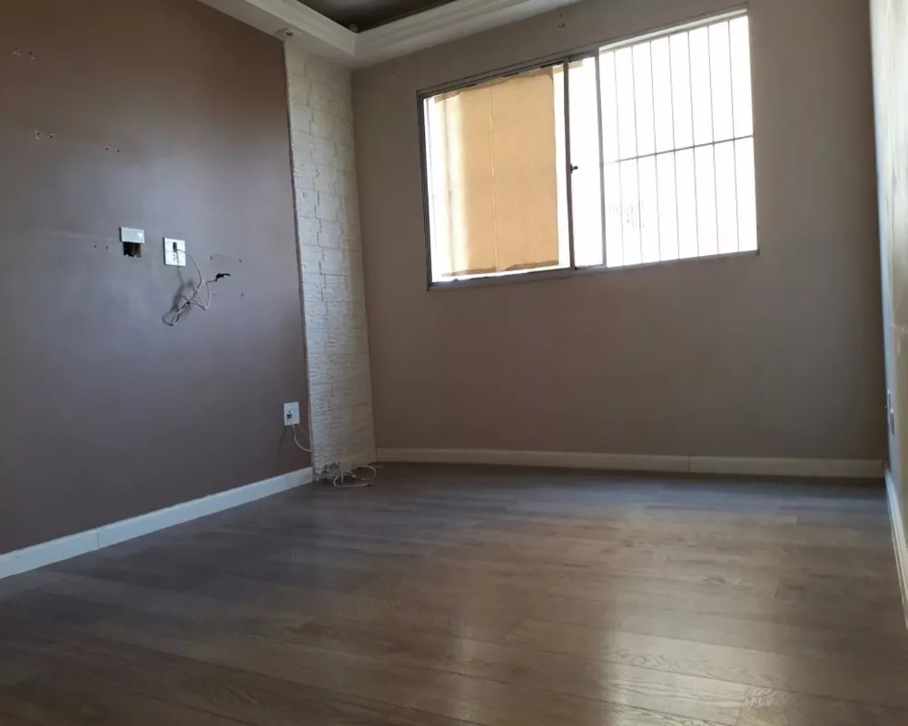 Apartamento à venda com 2 quartos, 62m² - Foto 1