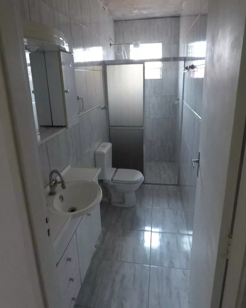 Sobrado à venda com 3 quartos, 125m² - Foto 2