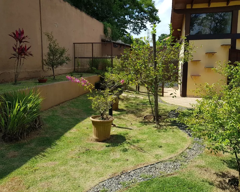 Casa de Condomínio à venda com 3 quartos, 350m² - Foto 2