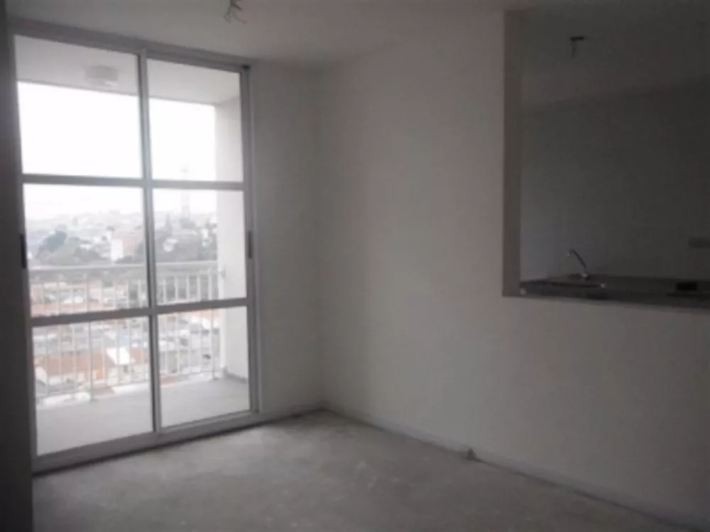 Apartamento à venda com 2 quartos, 64m² - Foto 2