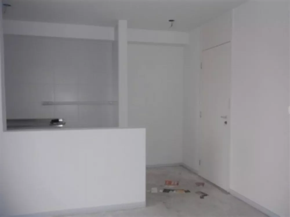 Apartamento à venda com 2 quartos, 64m² - Foto 4