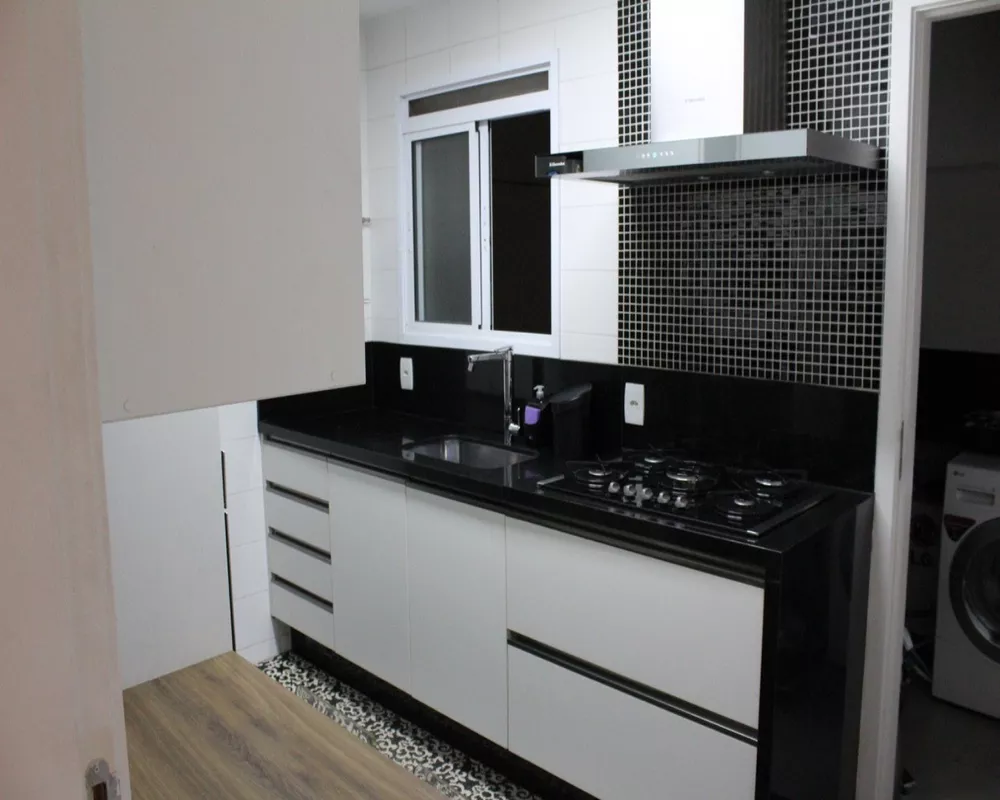 Apartamento à venda com 2 quartos, 85m² - Foto 4