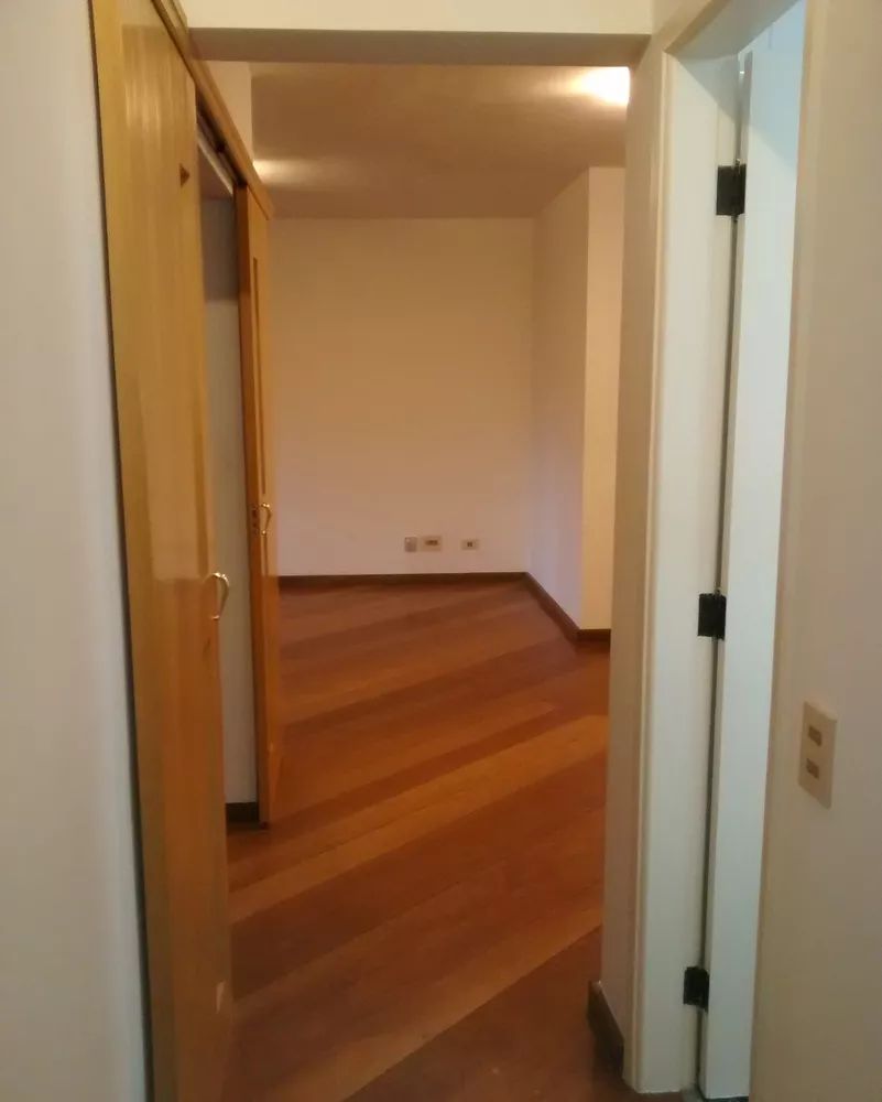 Apartamento à venda e aluguel com 3 quartos, 82m² - Foto 8