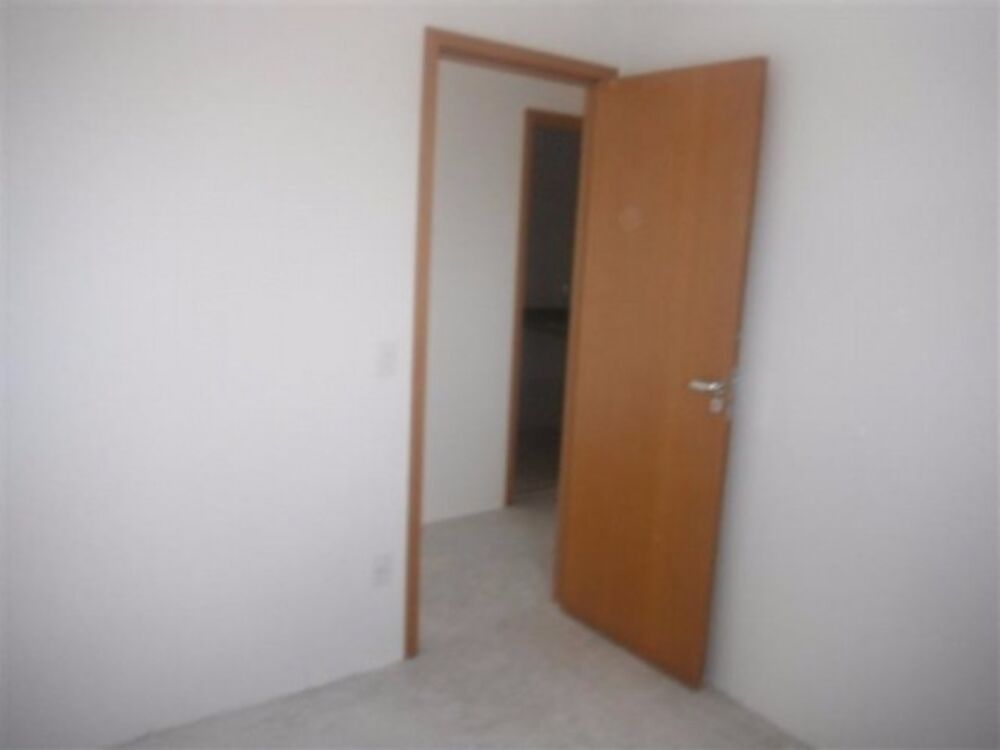 Apartamento à venda com 3 quartos, 82m² - Foto 4