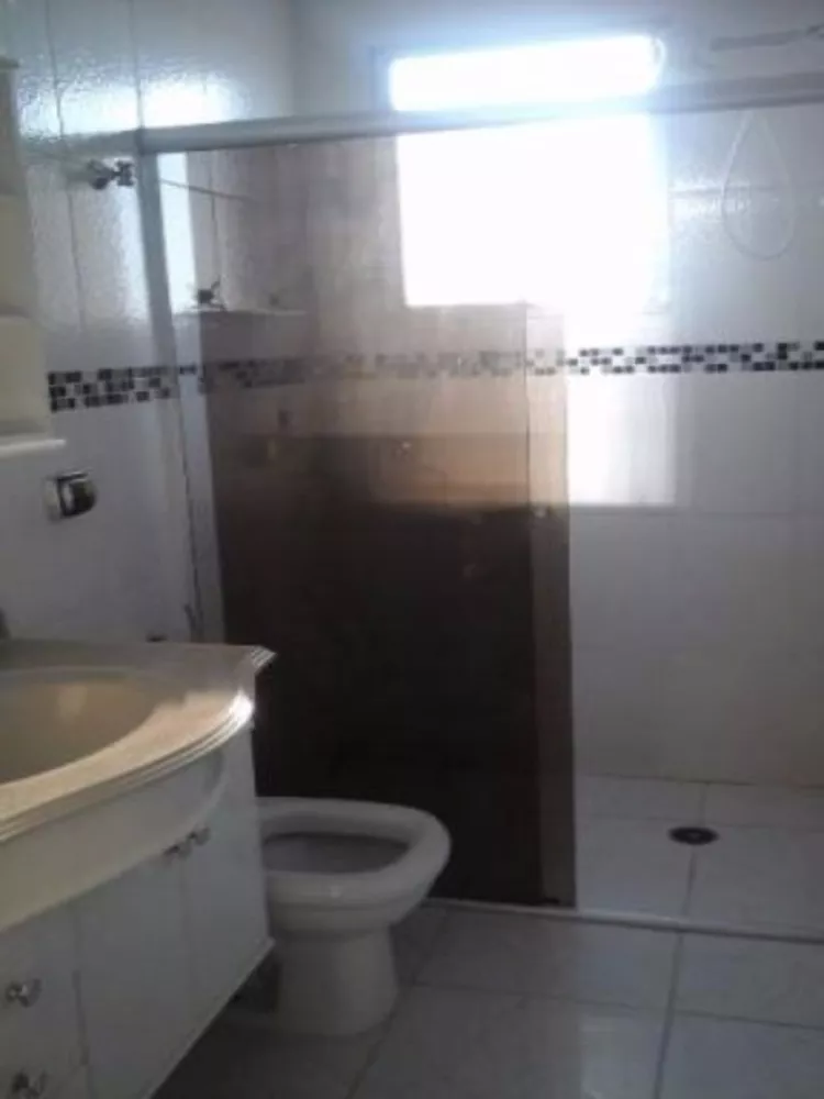 Apartamento à venda com 2 quartos, 60m² - Foto 4