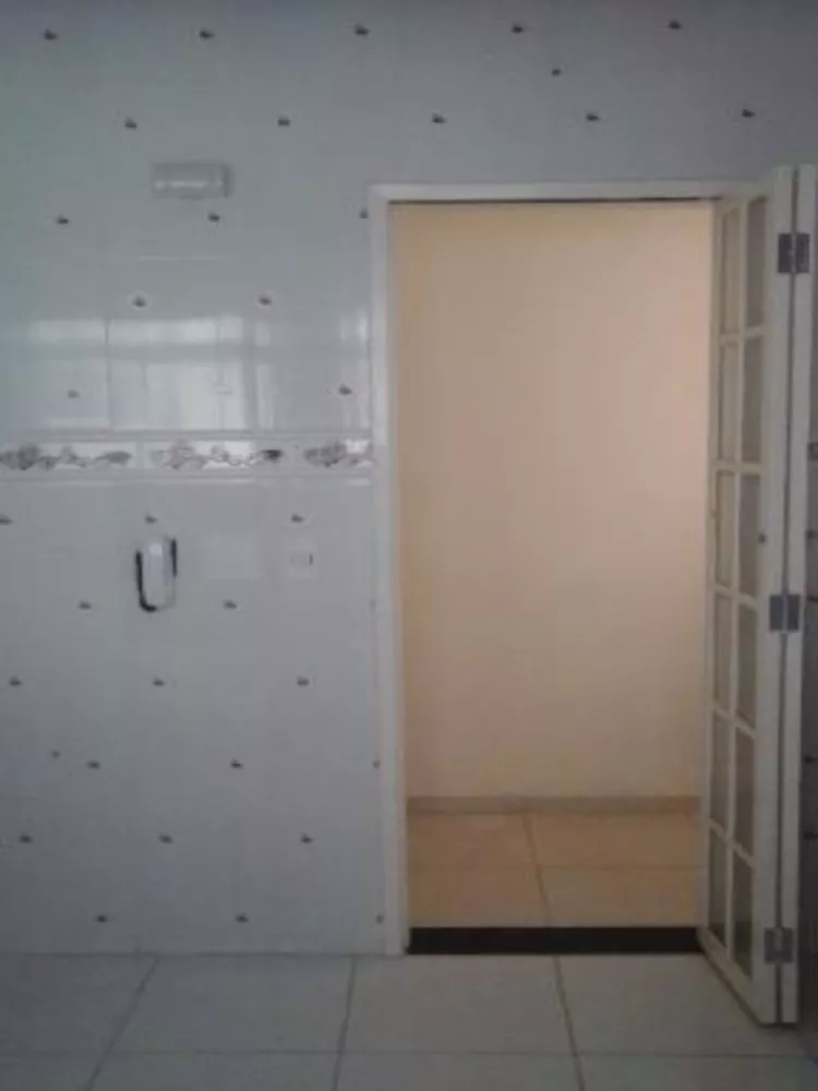 Apartamento à venda com 2 quartos, 60m² - Foto 1