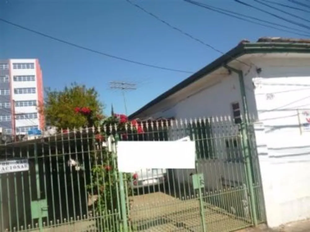 Casa, 2 quartos, 400 m² - Foto 1