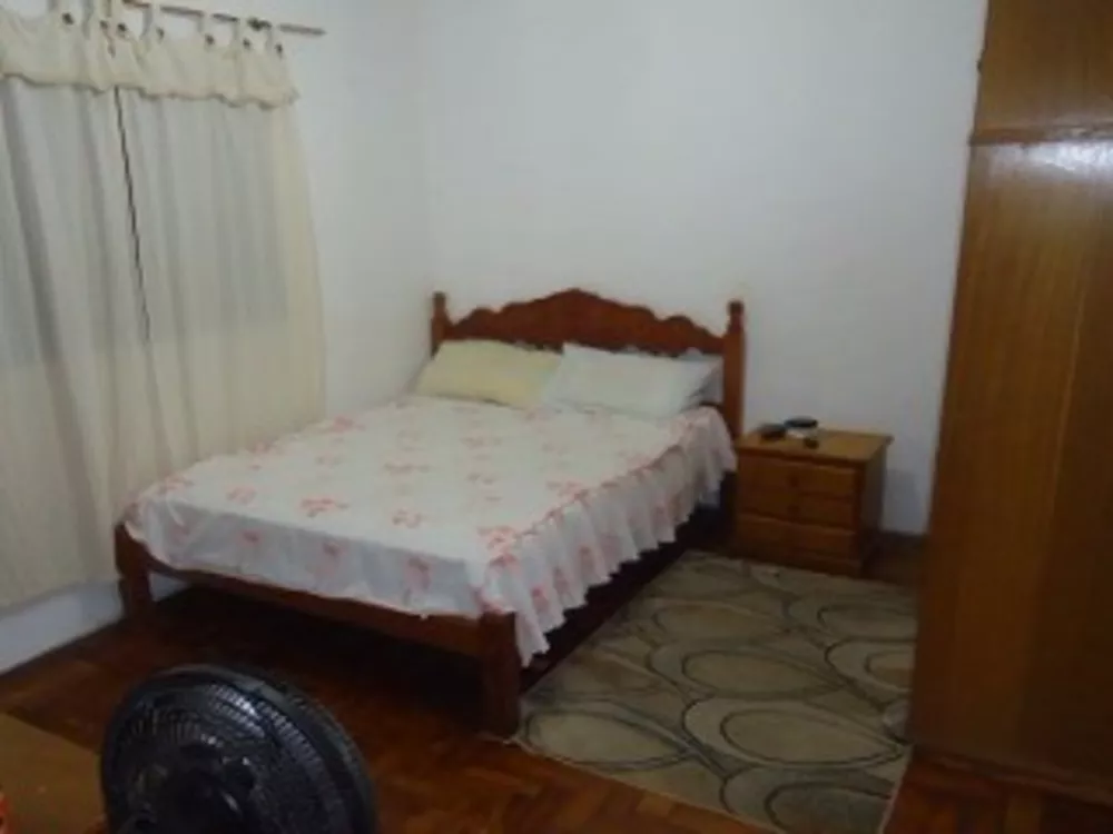 Casa à venda com 3 quartos, 80m² - Foto 4