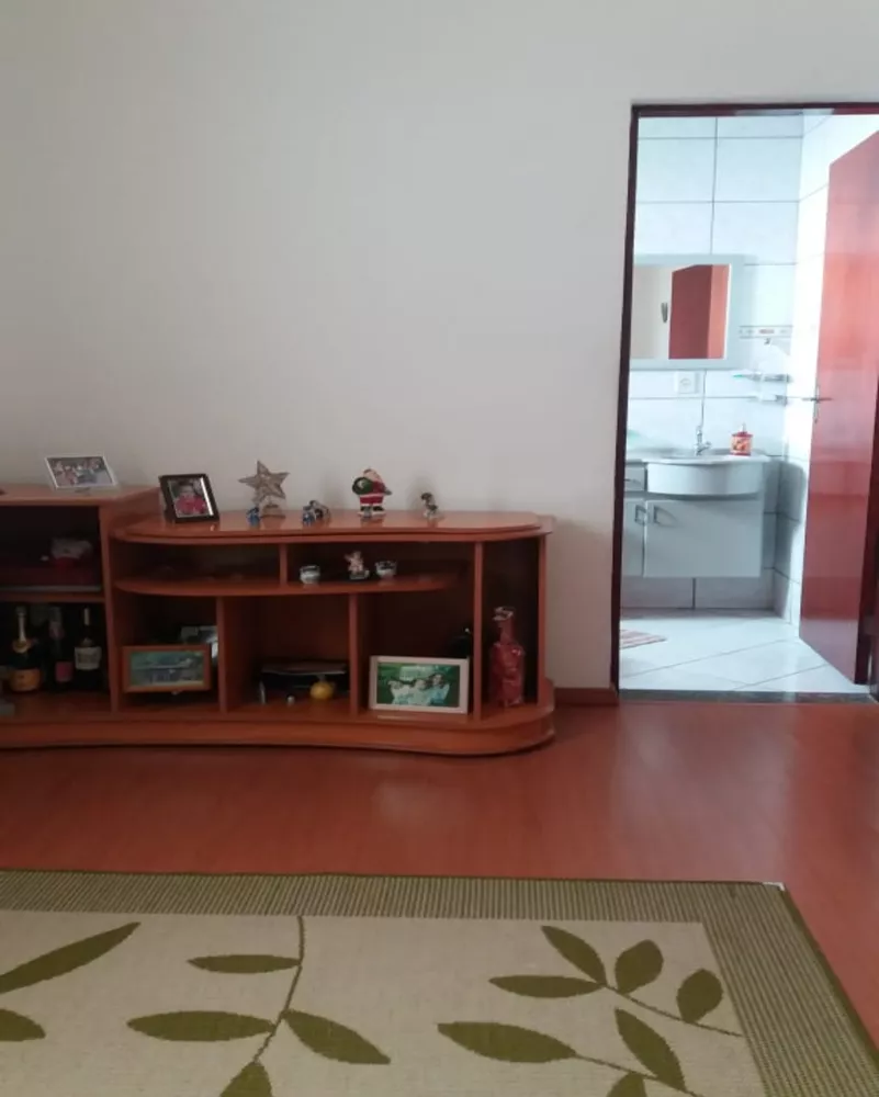 Sobrado à venda com 3 quartos, 210m² - Foto 4