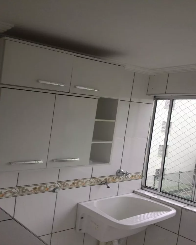 Apartamento à venda com 2 quartos, 58m² - Foto 4