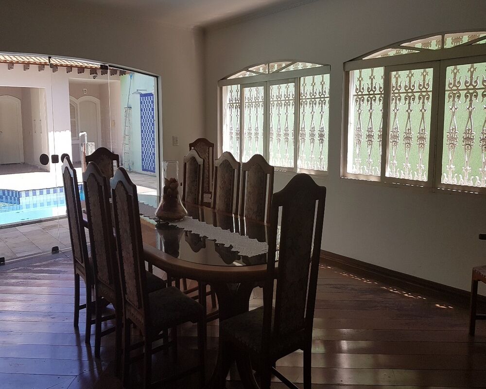 Sobrado, 5 quartos, 340 m² - Foto 1