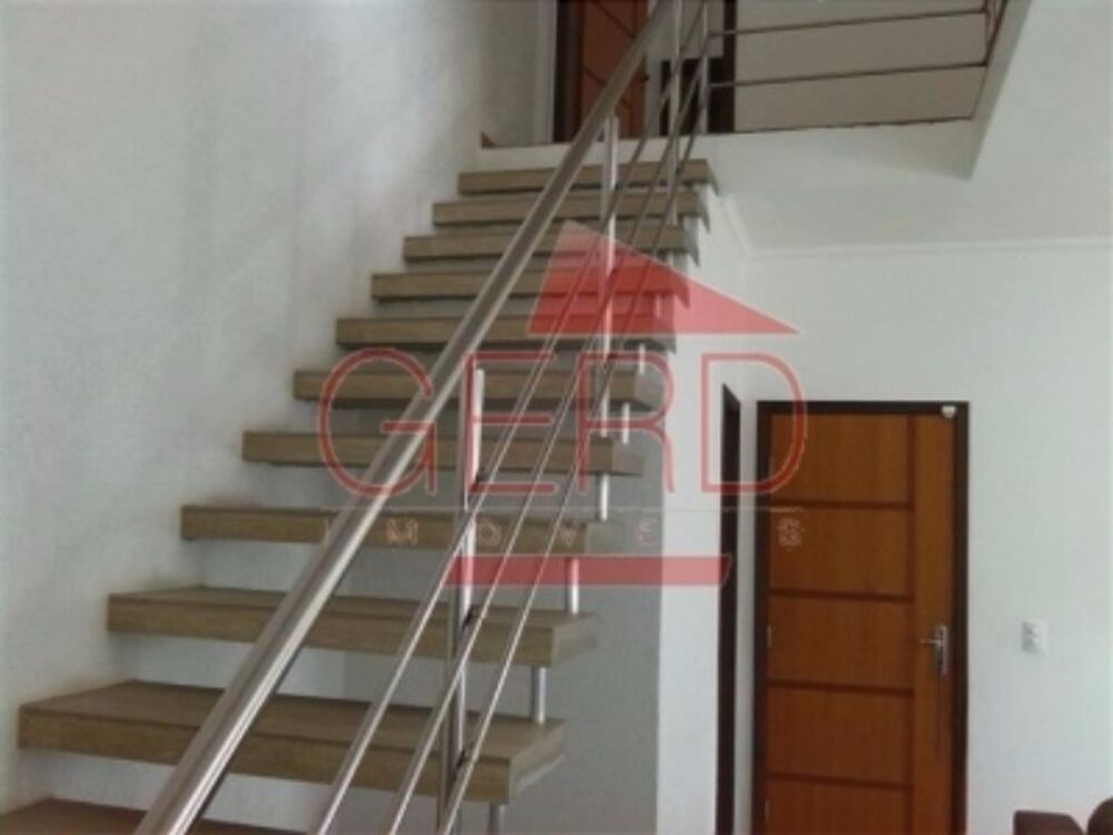 Sobrado, 4 quartos, 212 m² - Foto 1
