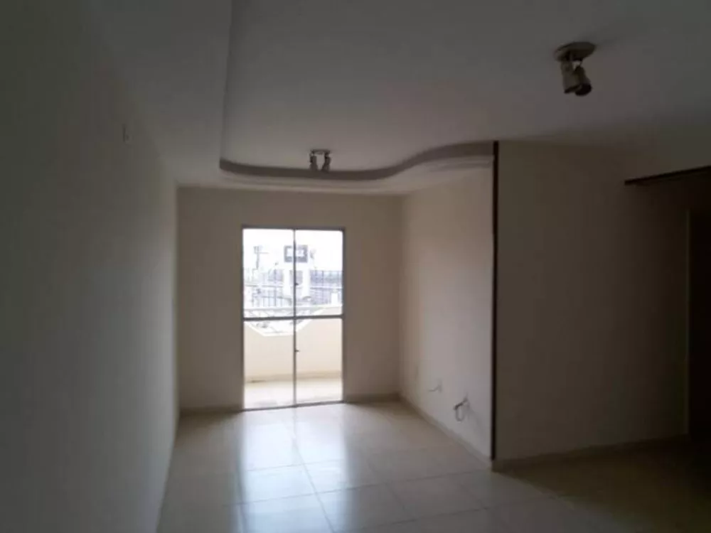 Apartamento à venda com 3 quartos, 83m² - Foto 3