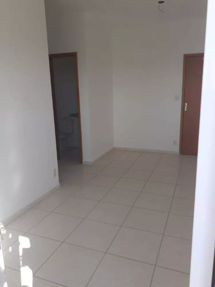 Apartamento à venda com 2 quartos, 54m² - Foto 3