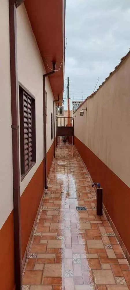 Casa à venda com 4 quartos, 170m² - Foto 11