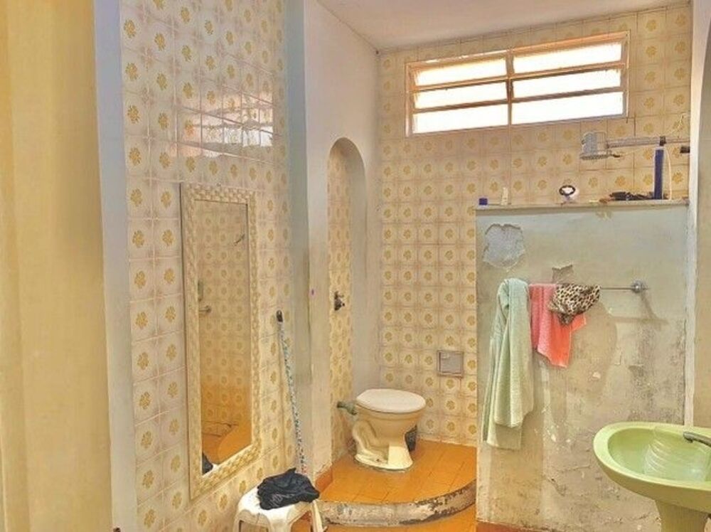 Casa para alugar com 6 quartos, 260m² - Foto 7