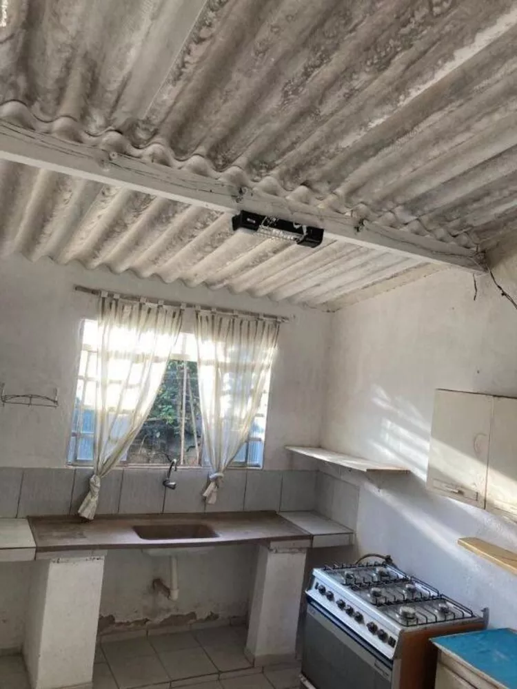 Fazenda à venda com 2 quartos, 180m² - Foto 14