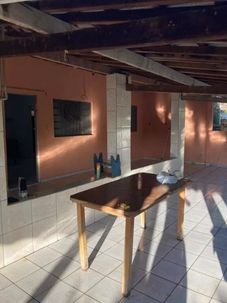 Fazenda à venda com 2 quartos, 180m² - Foto 9