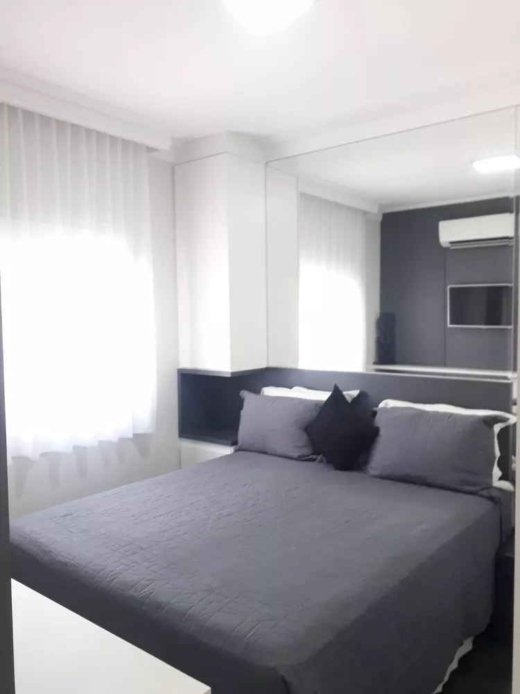 Apartamento à venda com 2 quartos, 77m² - Foto 8