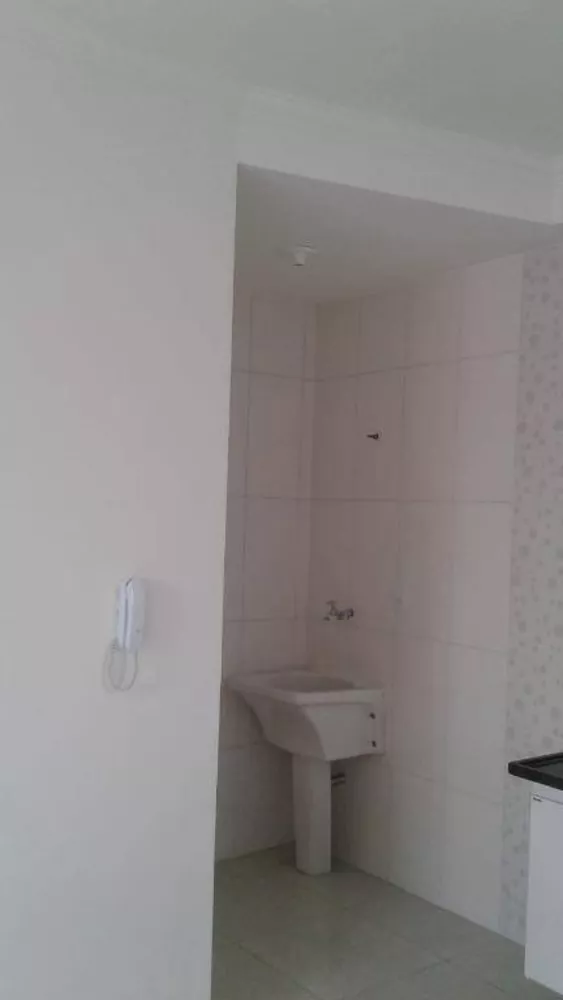 Apartamento à venda com 2 quartos, 50m² - Foto 3