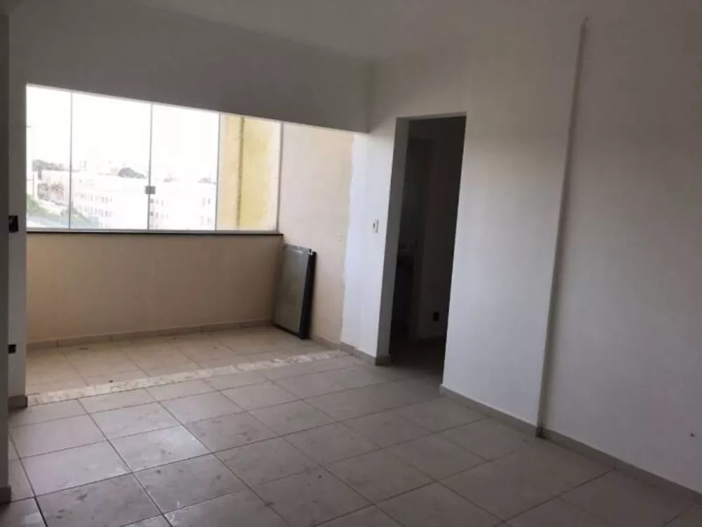 Apartamento à venda com 2 quartos, 80m² - Foto 4