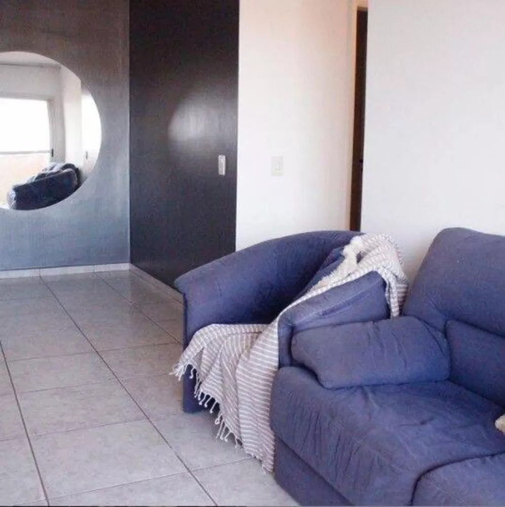 Apartamento à venda com 3 quartos, 90m² - Foto 4