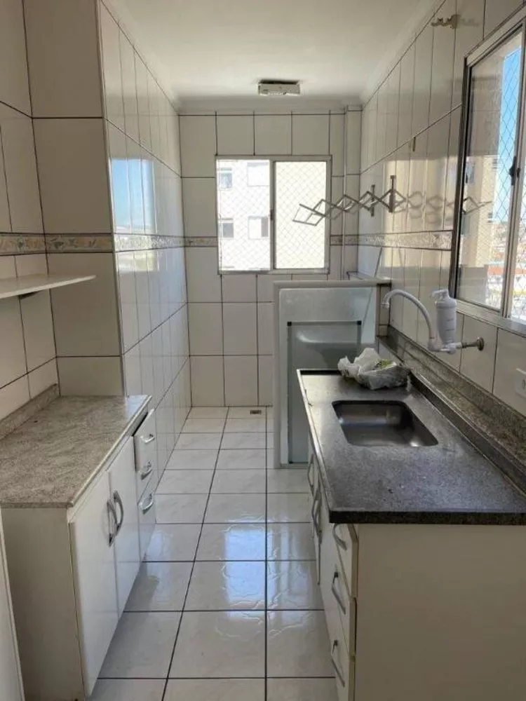 Apartamento à venda com 2 quartos, 59m² - Foto 4