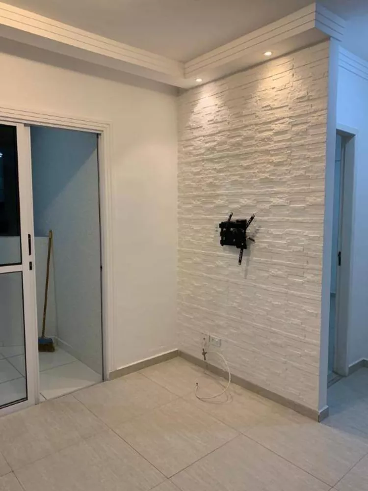 Apartamento à venda com 2 quartos, 64m² - Foto 3