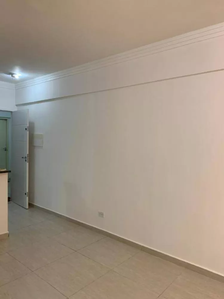 Apartamento à venda com 2 quartos, 64m² - Foto 2