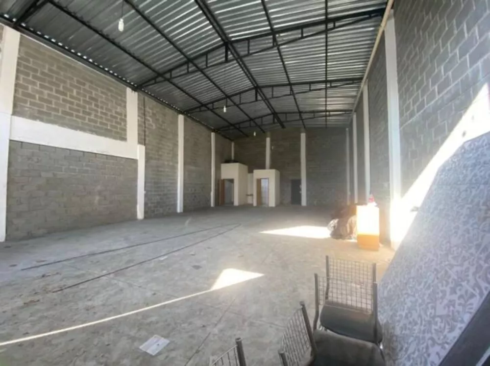 Depósito-Galpão-Armazém para alugar, 250m² - Foto 3