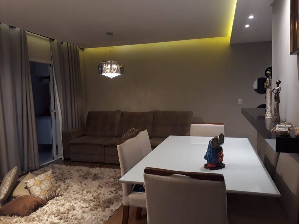 Apartamento à venda com 3 quartos, 95m² - Foto 2