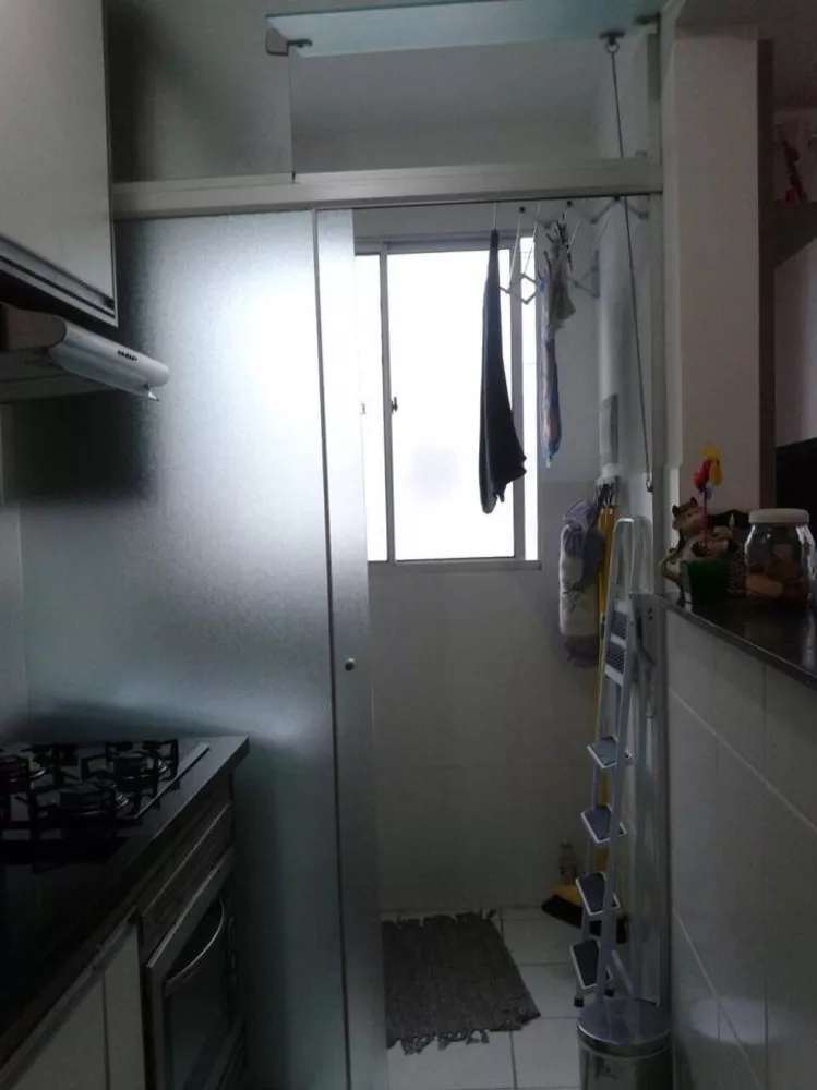 Apartamento à venda com 2 quartos, 46m² - Foto 3