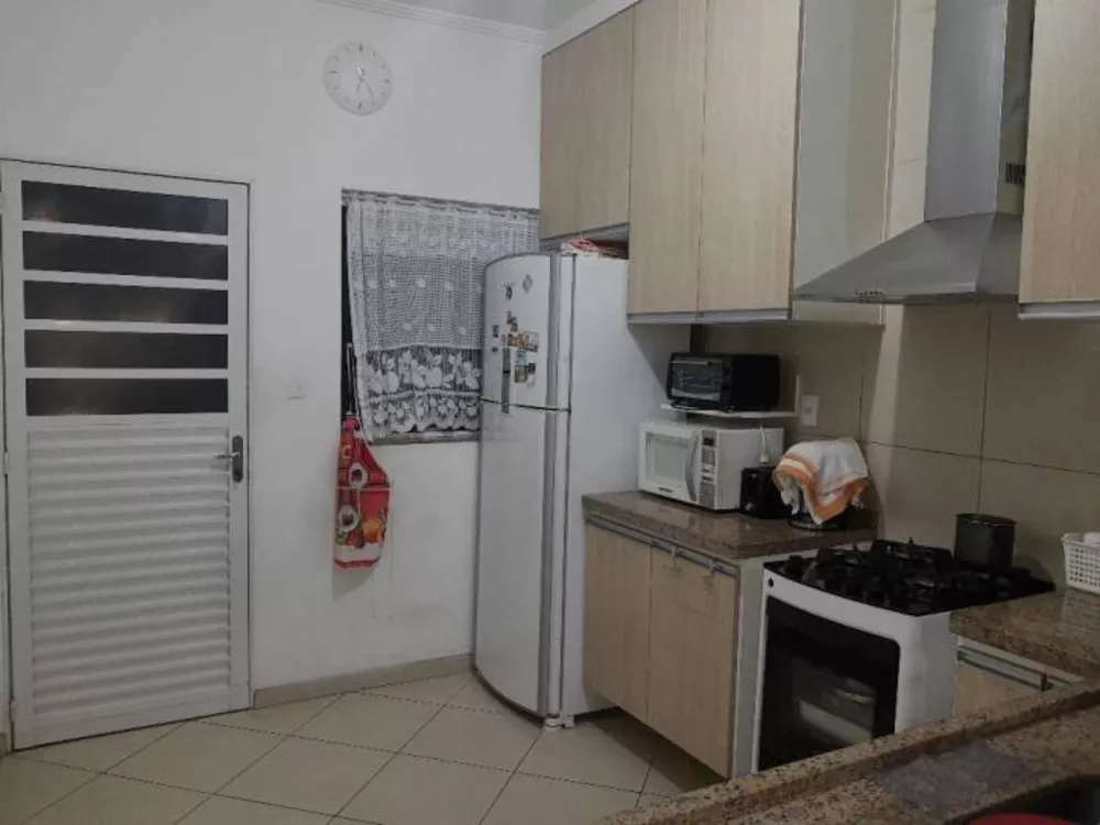 Sobrado à venda com 2 quartos, 139m² - Foto 5