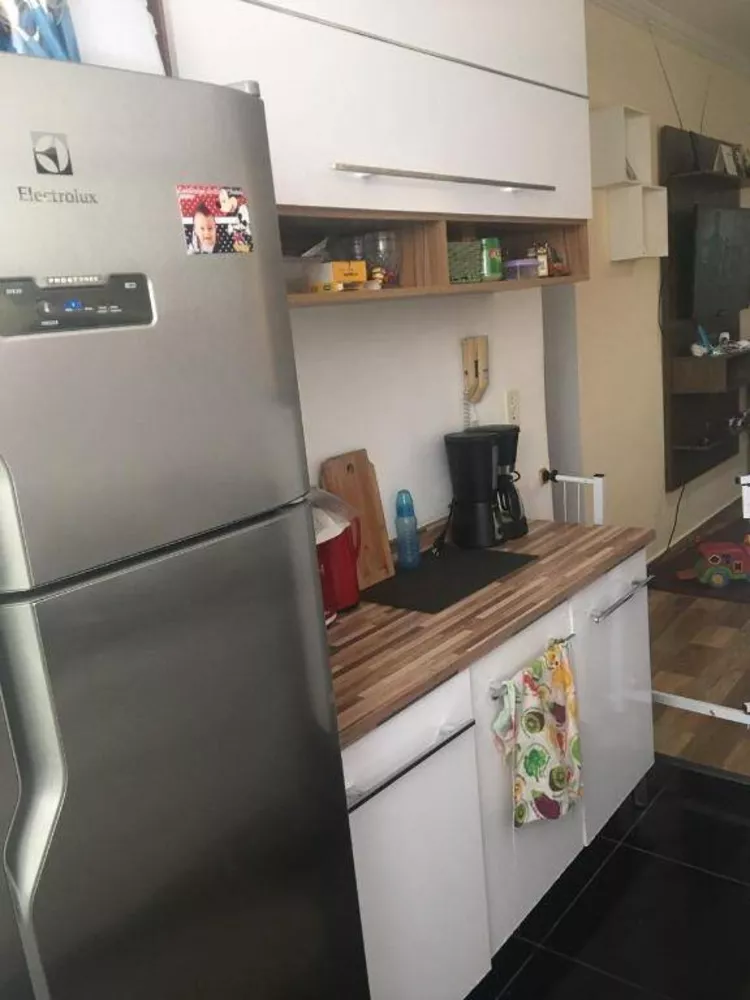 Apartamento à venda com 2 quartos, 48m² - Foto 5