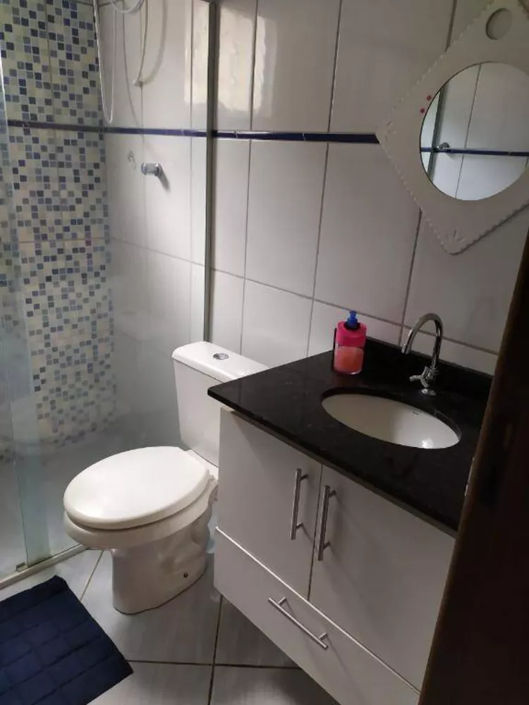 Casa à venda com 2 quartos, 100m² - Foto 11