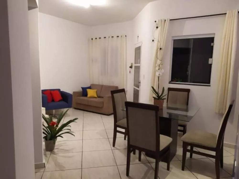 Casa à venda com 2 quartos, 100m² - Foto 3