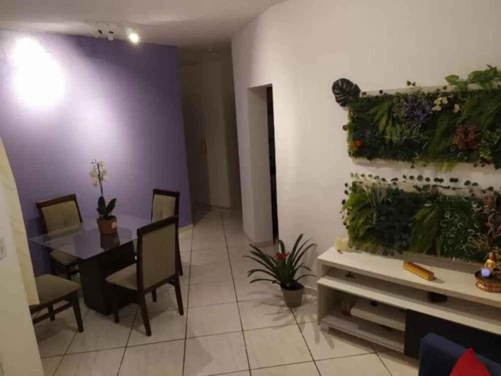 Casa à venda com 2 quartos, 100m² - Foto 4