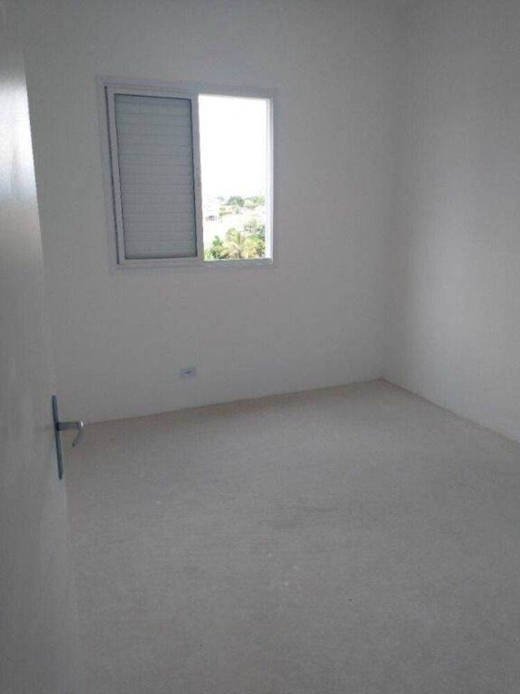 Apartamento à venda com 2 quartos, 61m² - Foto 2