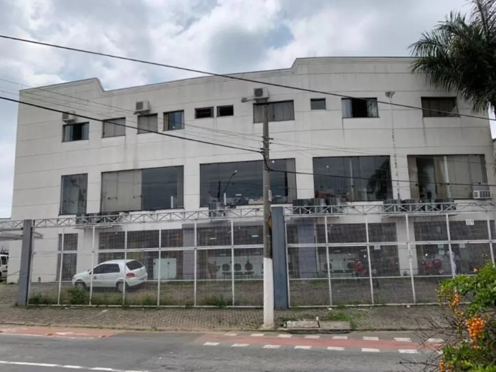 Prédio Inteiro para alugar, 736m² - Foto 2