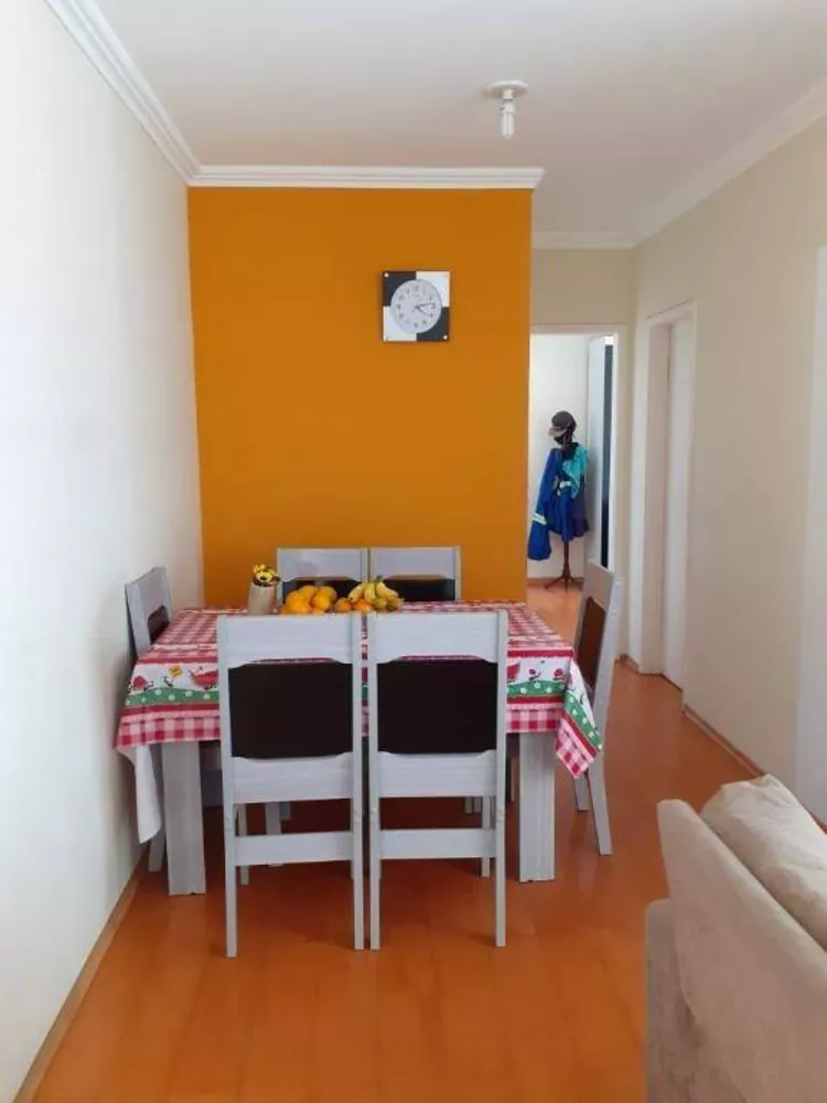 Apartamento à venda com 2 quartos, 60m² - Foto 4