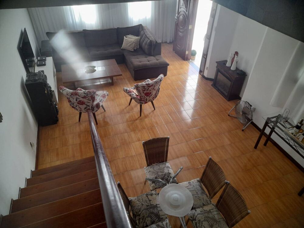 Sobrado à venda com 4 quartos, 255m² - Foto 3