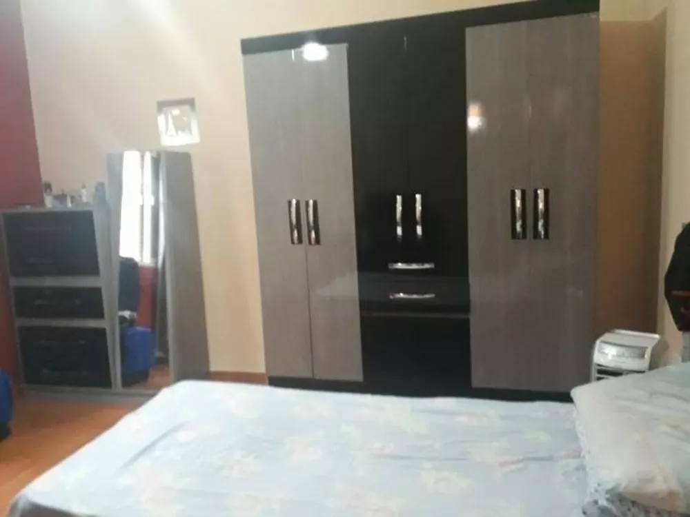 Casa à venda com 3 quartos, 230m² - Foto 13