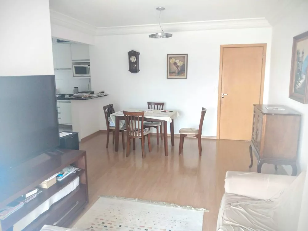 Apartamento à venda com 3 quartos, 85m² - Foto 3