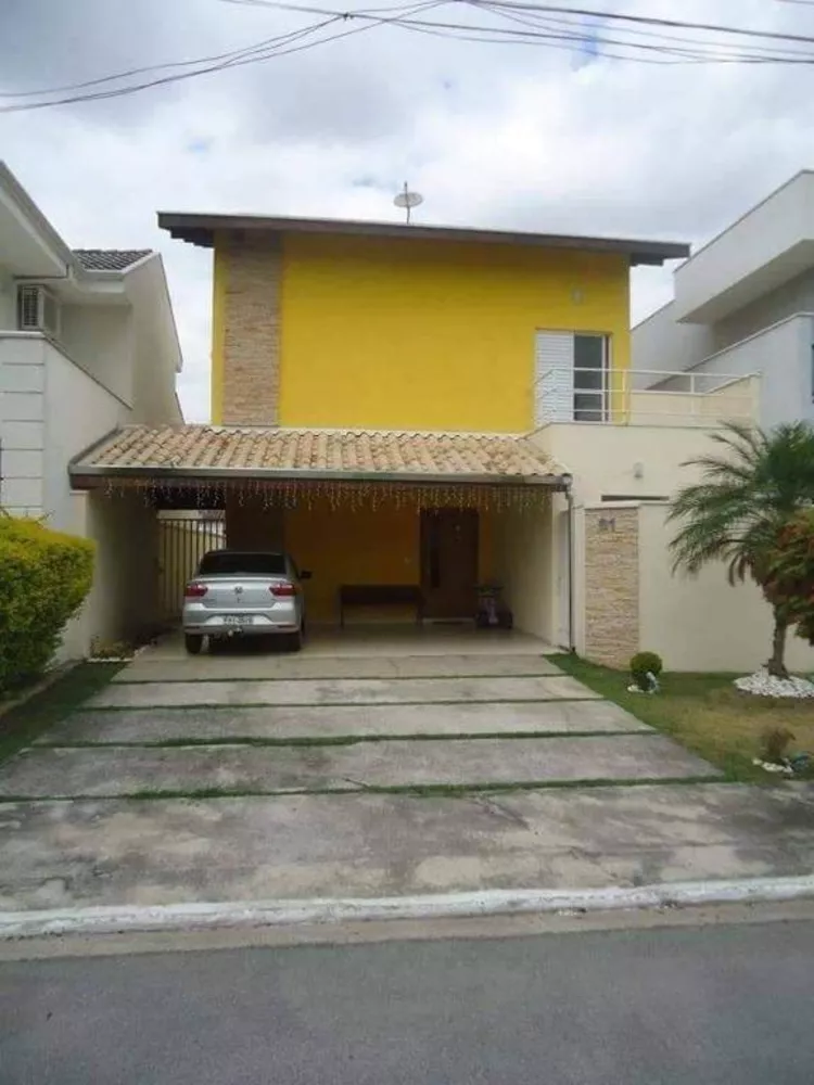 Sobrado à venda com 3 quartos, 220m² - Foto 1