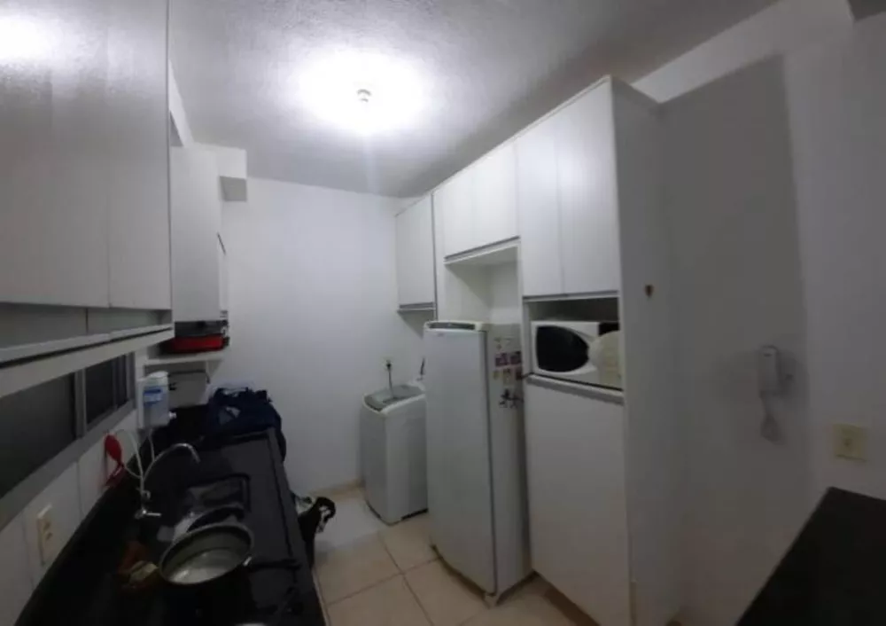 Apartamento à venda com 2 quartos, 42m² - Foto 3