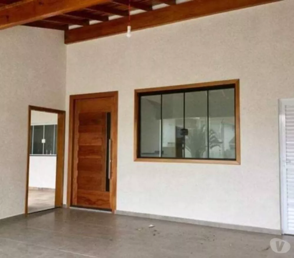 Casa à venda com 4 quartos, 177m² - Foto 2