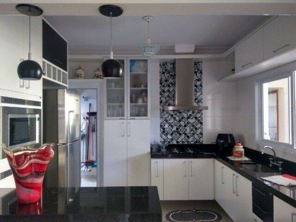 Sobrado à venda com 3 quartos, 255m² - Foto 3