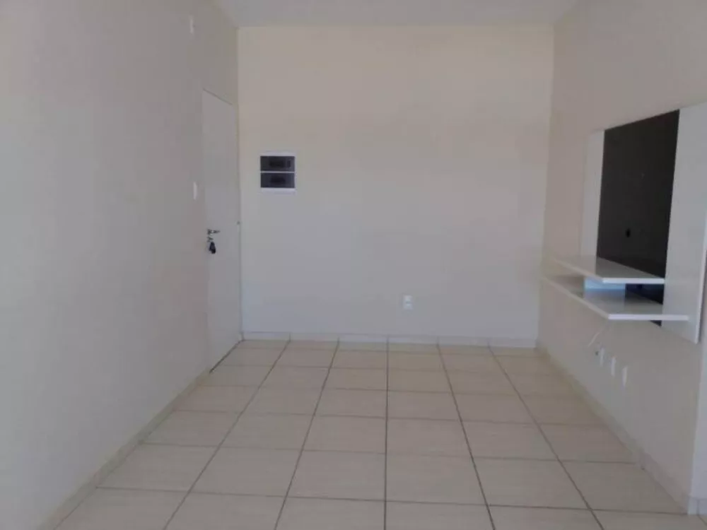 Apartamento à venda com 2 quartos, 56m² - Foto 2