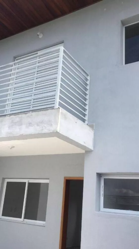 Sobrado à venda com 2 quartos, 81m² - Foto 2