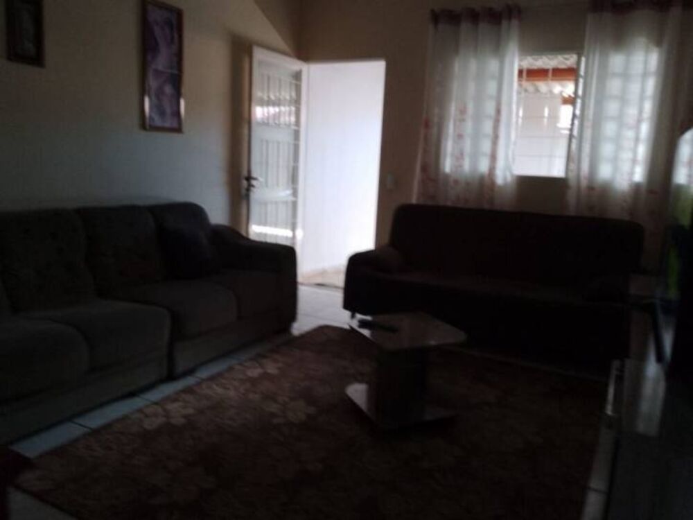 Casa à venda com 2 quartos, 135m² - Foto 2